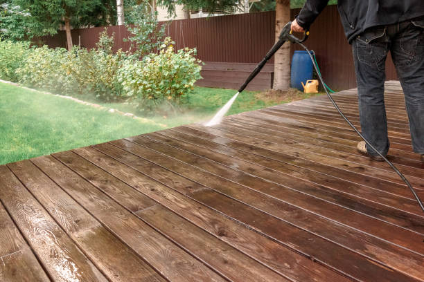 Best Pool Deck Cleaning  in Tioga Terrace, NY